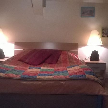 Le Hameau Aux Escargots Bed and Breakfast Bernon Rum bild