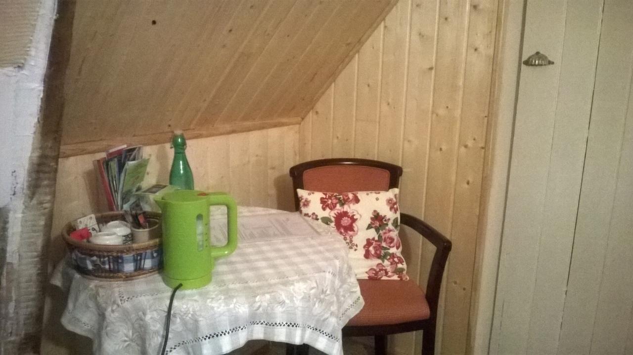 Le Hameau Aux Escargots Bed and Breakfast Bernon Exteriör bild